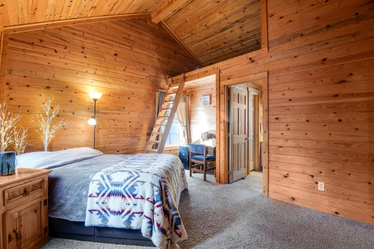 Almost Off The Grid Woodland Park Extérieur photo